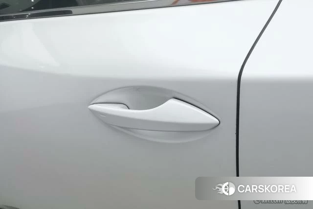Lexus NX 2019 Белый из Китая, фото 2
