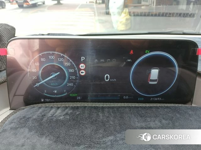 Hyundai Staria 2024 Черный из Кореи, фото 2