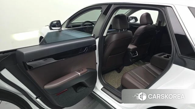 Hyundai Grandeur (GN7) 2023 Белый из Кореи, фото 2