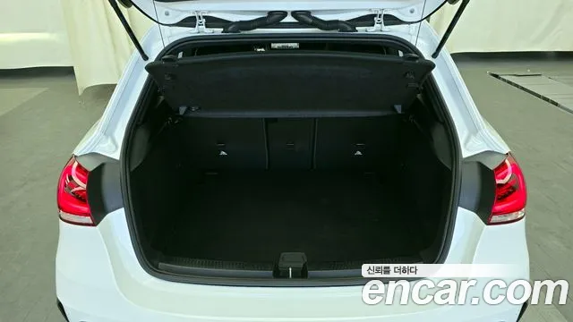 Mercedes-Benz A-Class W177 id 2677768 из Кореи 2