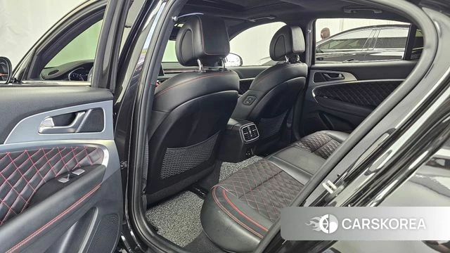 Genesis G70 2018 Черный из Кореи, фото 2