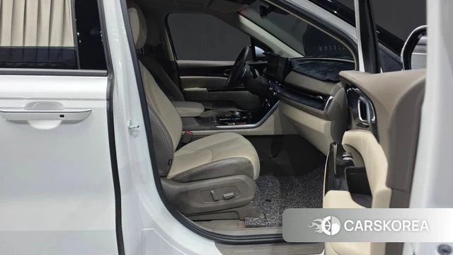 Kia Carnival 4th generation 2023 Белый из Кореи, фото 2