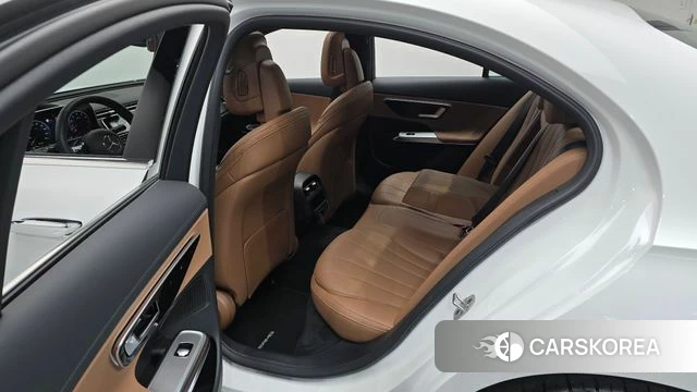 Mercedes-Benz E-Class W214 2026 Белый из Кореи, фото 2
