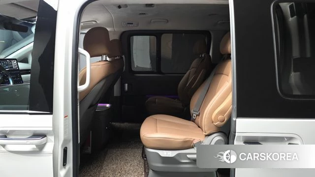 Hyundai Staria 2024 Белый из Кореи, фото 2