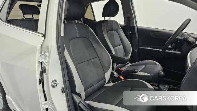 Kia Morning Urban (JA) 2022 Белый из Кореи, фото 2