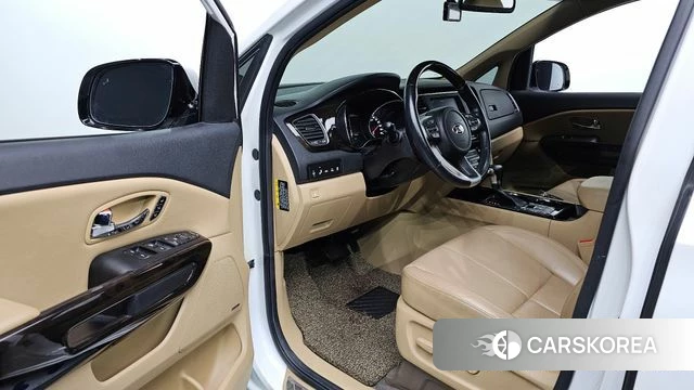 Kia The New Carnival 2020 Белый из Кореи, фото 2