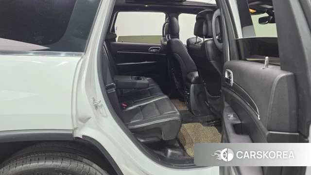 Jeep Grand Cherokee 2018 Белый из Кореи, фото 2