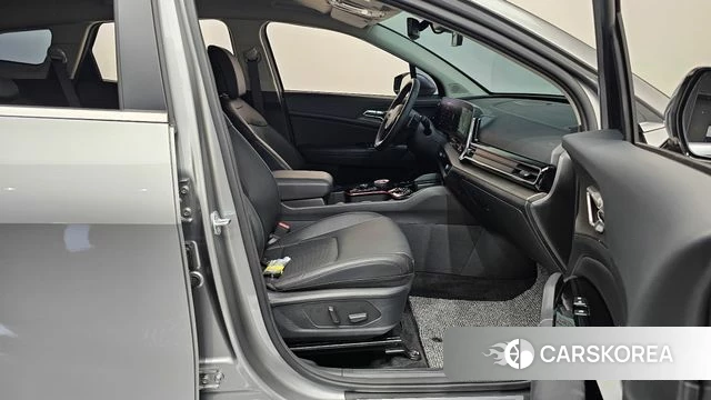 Kia Sportage 5th Generation 2024 Серый из Кореи, фото 2