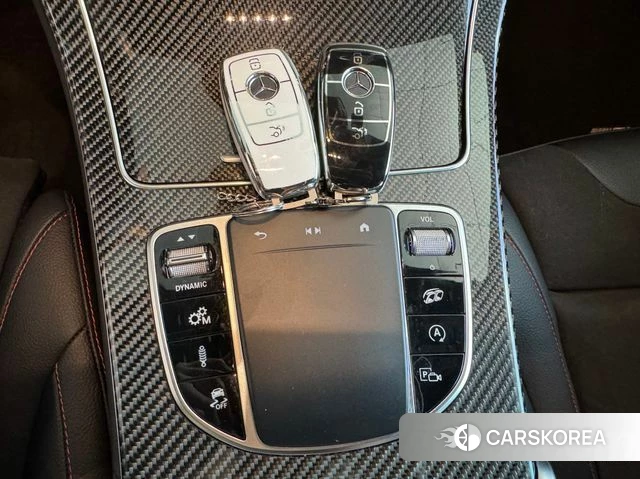 Mercedes-Benz GLC-Class X253 2023 Черный из Кореи, фото 2