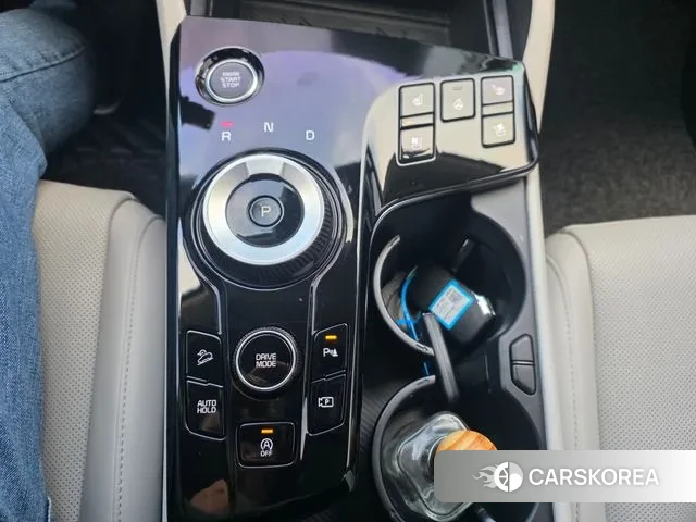 Kia Sportage 5th Generation 2023 Белый из Кореи, фото 2