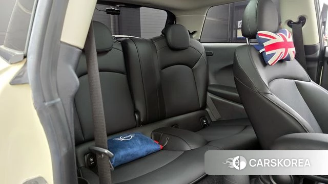 Mini Cooper 2020 Жемчужный цвет из Кореи, фото 2