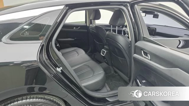 Kia K5 3rd generation 2021 Черный из Кореи, фото 2