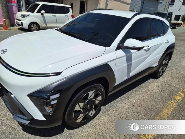 Hyundai Kona (SX2) 2025 Белый из Кореи, фото 2