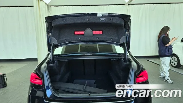 BMW 5 Series (G30) id 2680667 из Кореи 2