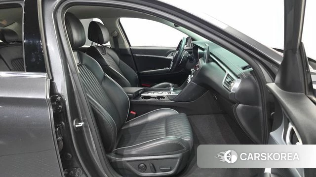 Genesis G70 2018 Серый из Кореи, фото 2