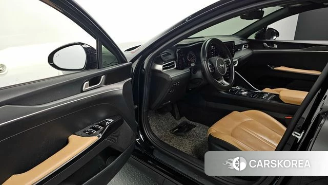 Kia K5 3rd generation 2020 Черный из Кореи, фото 2