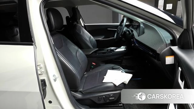 Kia EV6 2022 Жемчужный цвет из Кореи, фото 2