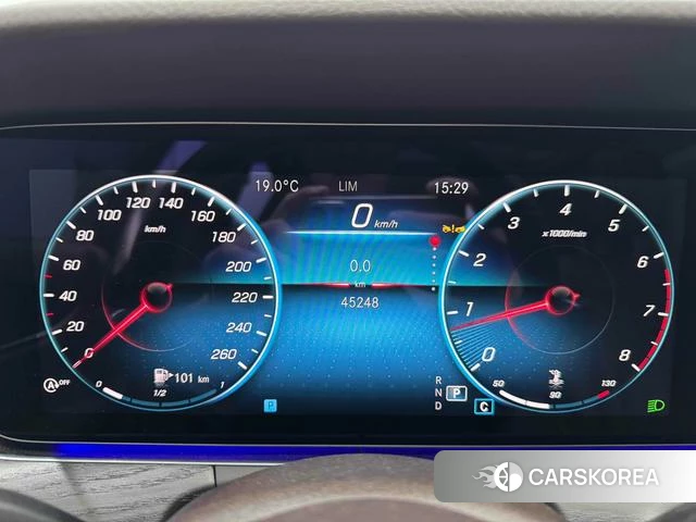 Mercedes-Benz E-class id 3890645 из Китая 2
