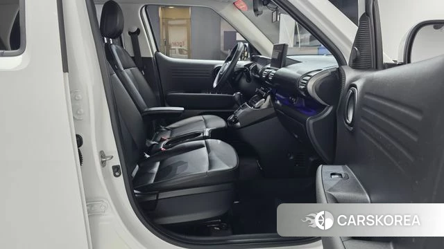 Hyundai Casper 2022 Белый из Кореи, фото 2