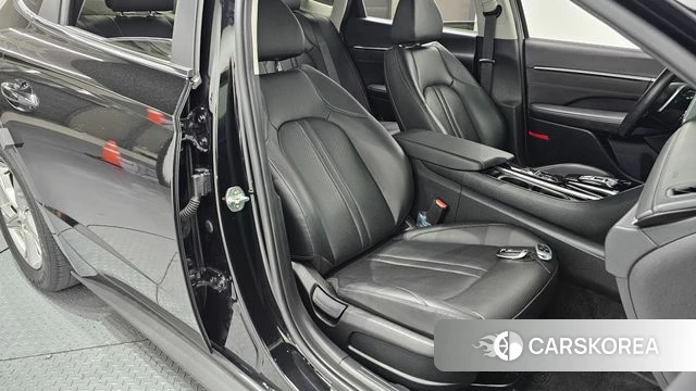 Hyundai Sonata (DN8) 2021 Черный из Кореи, фото 2