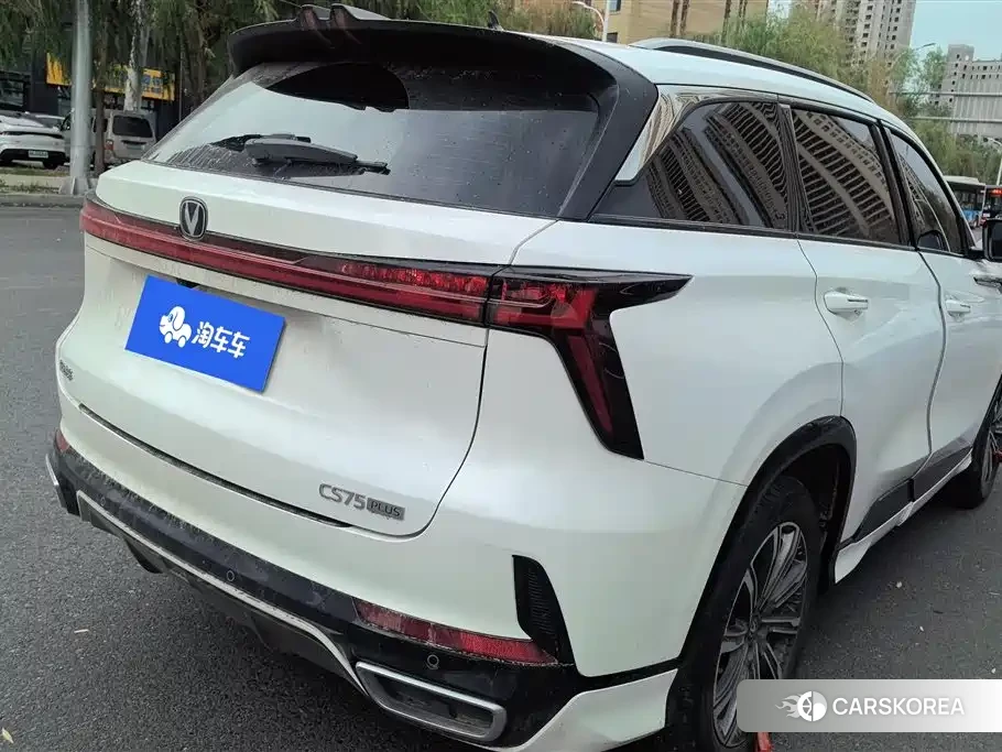 Chang'an Changan CS75PLUS 2026 Белый из Китая, фото 2