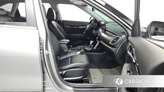 Kia Seltos 2020 Серебряный из Кореи, фото 2