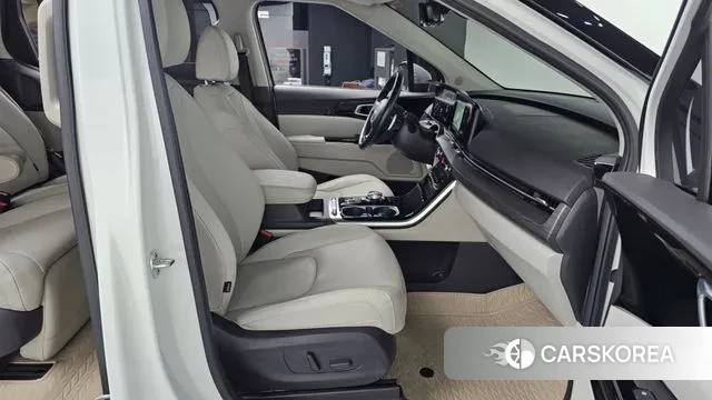 Kia Carnival 4th generation 2022 Белый из Кореи, фото 2