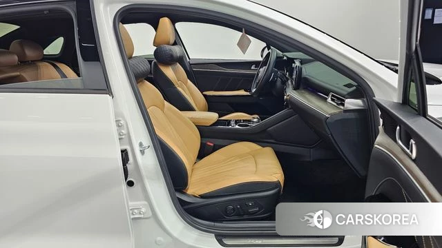 Kia K5 3rd generation 2022 Белый из Кореи, фото 2