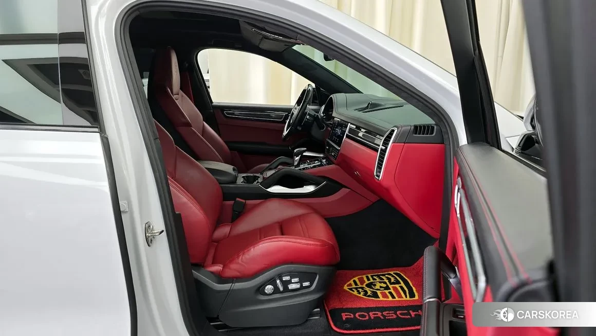 Porsche Cayenne (PO536) 2020 Белый из Кореи, фото 2