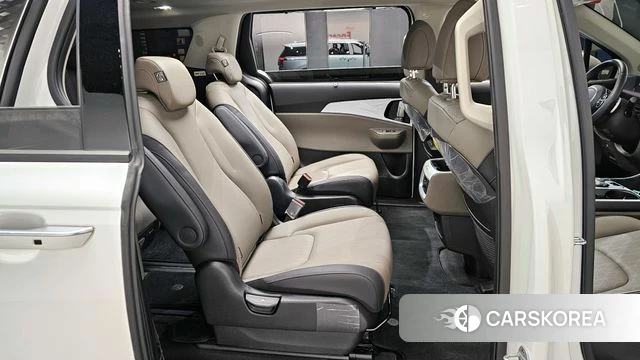 Kia The New Carnival 4th Generation 2024 Белый из Кореи, фото 2