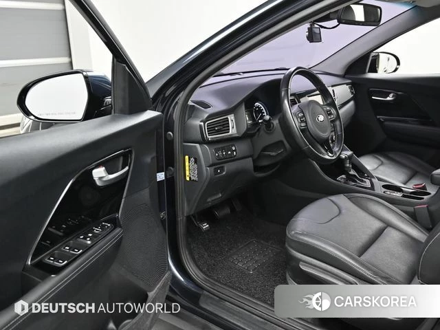 Kia Niro 2018 Синий из Кореи, фото 2