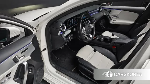 Mercedes-Benz A-Class W177 2021 Белый из Кореи, фото 2