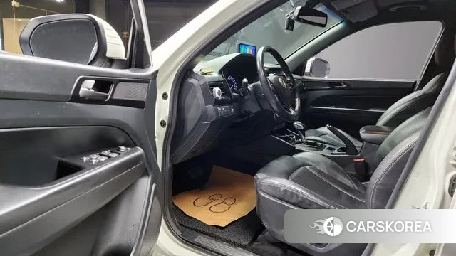 Ssangyong Rexton Sports 2019 Белый из Кореи, фото 2