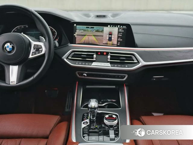 BMW X7 2021 Черный из Китая, фото 2