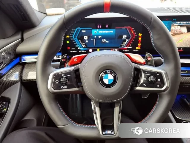 BMW M5 (G90) 2025 Белый из Кореи, фото 2