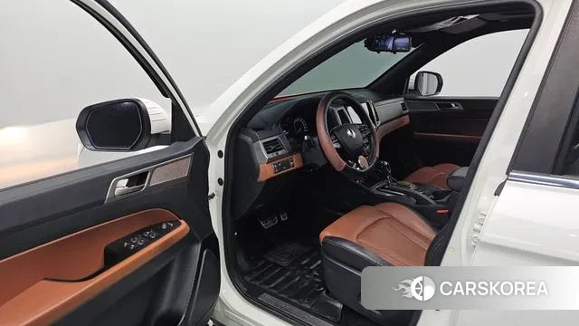 Ssangyong Rexton Sports 2018 Белый из Кореи, фото 2