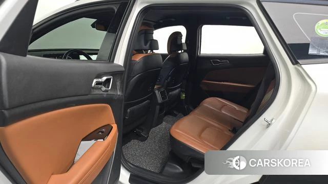 Kia Sportage 5th Generation 2022 Белый из Кореи, фото 2