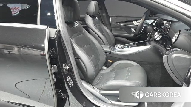 Mercedes-Benz AMG GT 2022 Черный из Кореи, фото 2