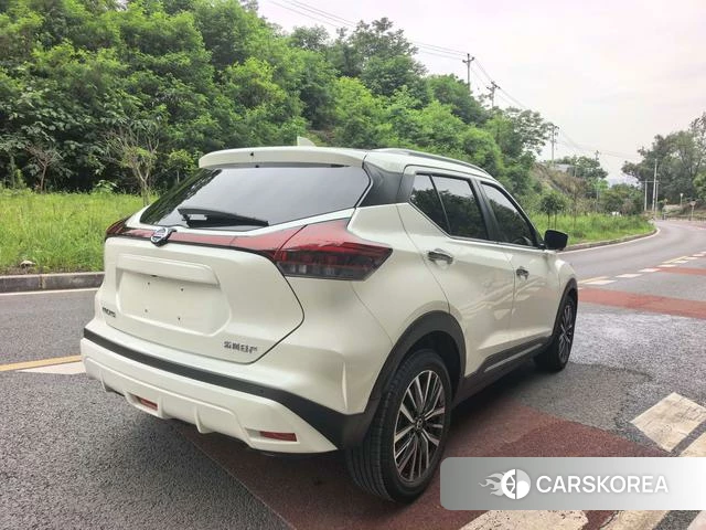 Nissan Jinke 2023 Белый из Китая, фото 2