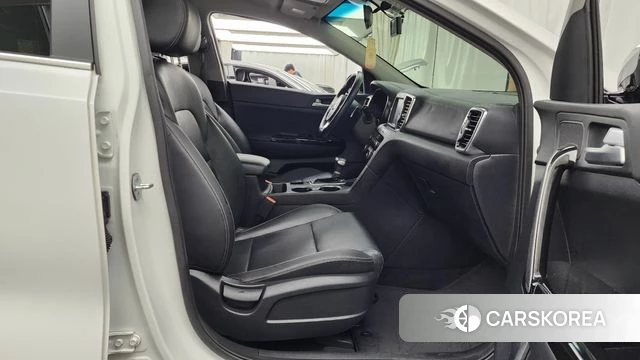 Kia Sportage 4th Generation 2018 Белый из Кореи, фото 2