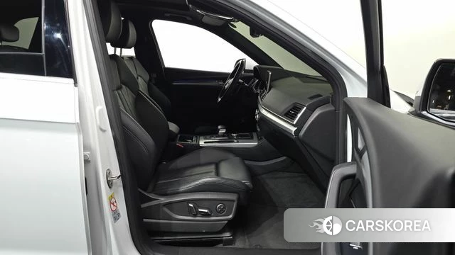 Audi Q5 (FY) 2020 Белый из Кореи, фото 2