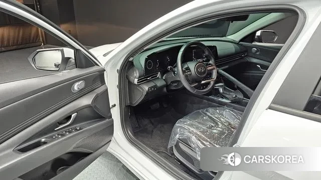 Hyundai Avante (CN7) 2022 Белый из Кореи, фото 2