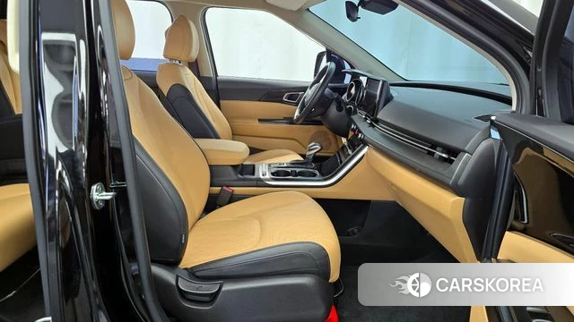 Kia Carnival 4th generation 2021 Черный из Кореи, фото 2