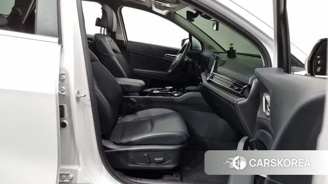 Kia Sportage 5th Generation 2022 Белый из Кореи, фото 2