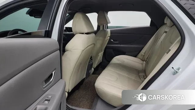 Hyundai The New Avante (CN7) 2025 Белый из Кореи, фото 2