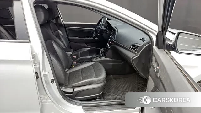 Hyundai The New Avante AD 2018 Серебряный из Кореи, фото 2