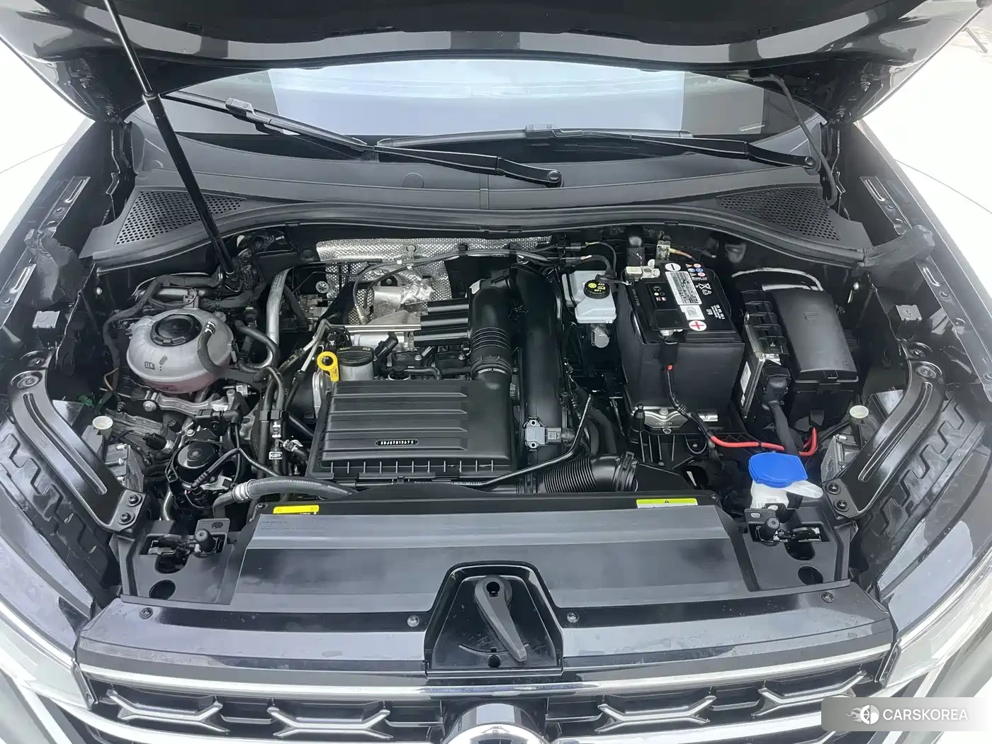 Volkswagen Tayron 2023 Черный из Китая, фото 2