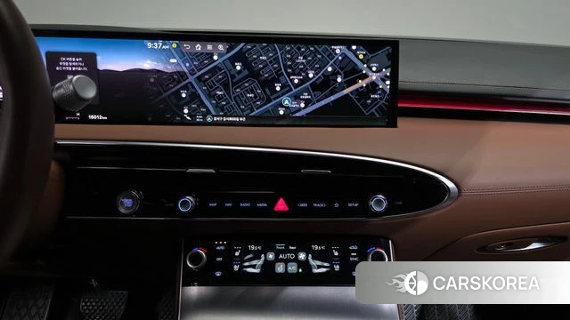 Genesis GV70 2024 Белый из Кореи, фото 2