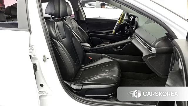 Hyundai Avante (CN7) 2022 Белый из Кореи, фото 2