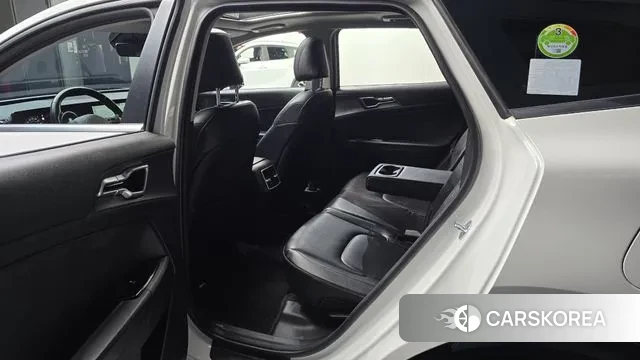 Kia Sportage 5th Generation 2022 Белый из Кореи, фото 2